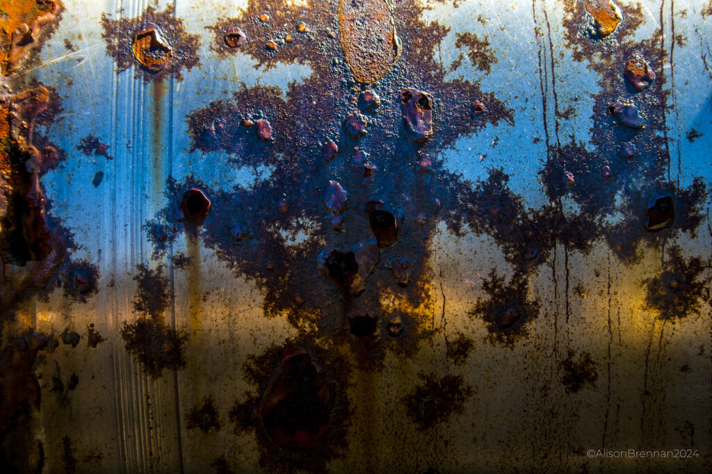 rustysteel_display